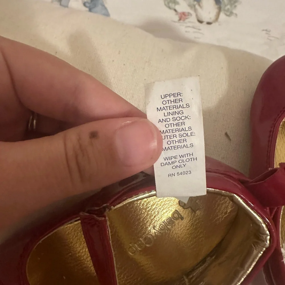 Baby Gap Red Patent Leather Oxford Flats (Infant Size 5)